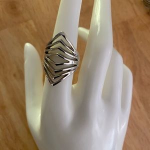 Sterling Silver Ring Size 7 1/2
